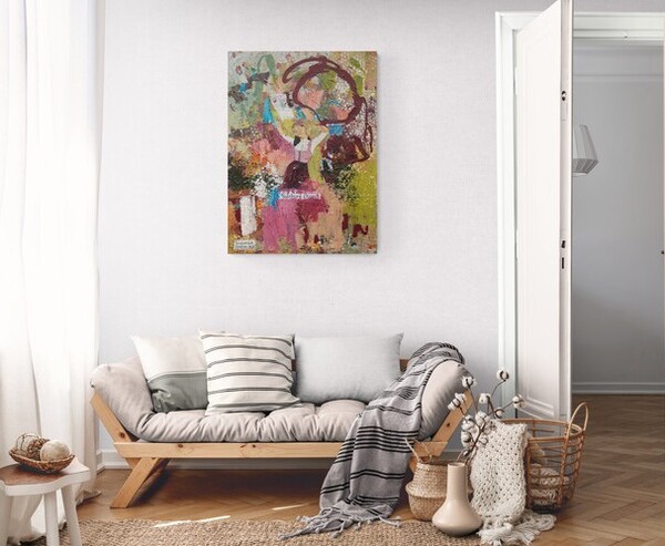 Zeitgenössisches Acrylbild „Salzburg Dirndl“ über der Couch – modernes Wandbild mit expressivem Dirndl-Motiv und Salzburger Tradition.